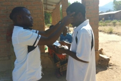 lions club help with glasses Mhuju reading glasses